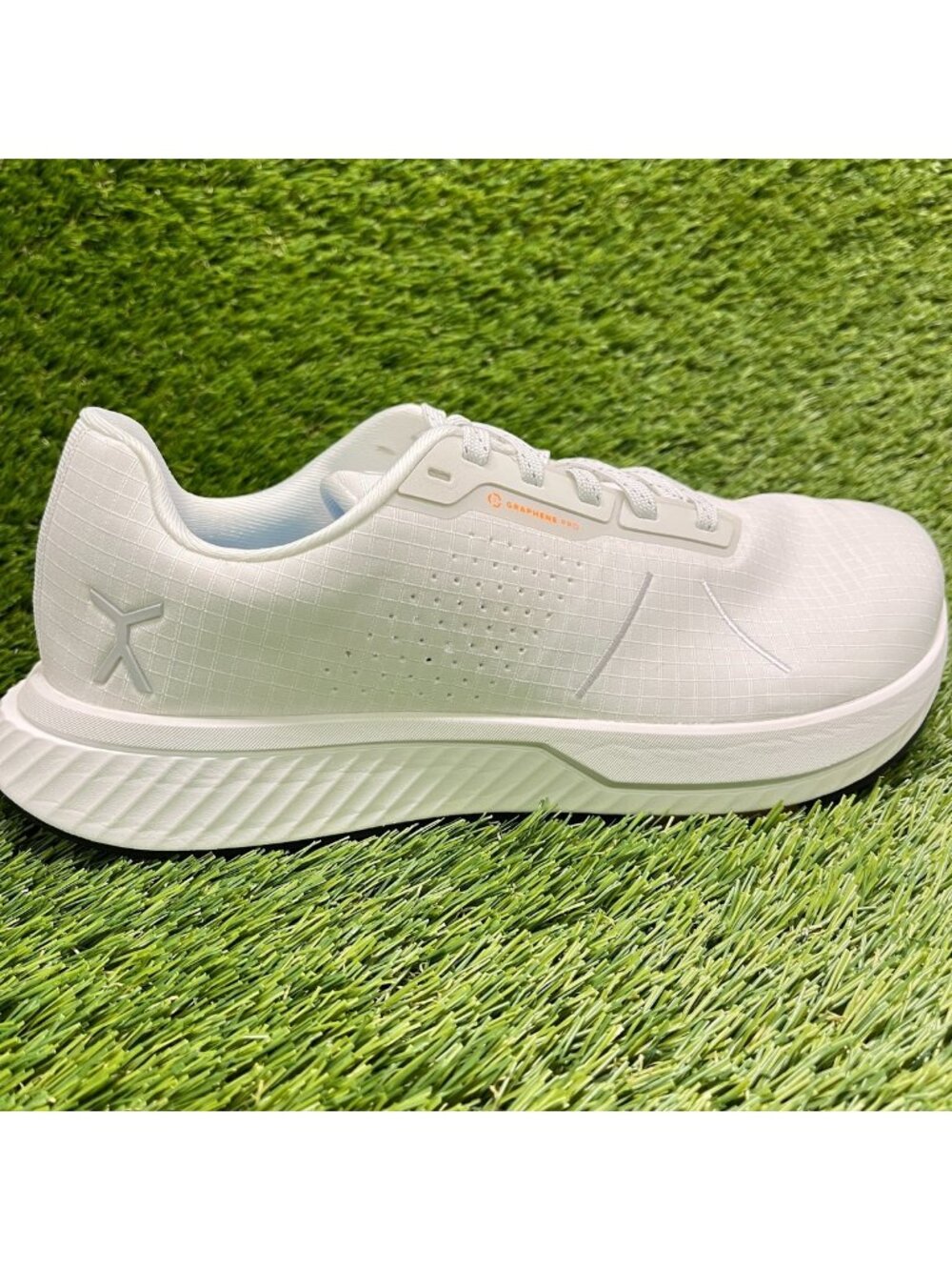 Flux Footwear Adapt Graphene RR White Mens Size 9 Athletic Shoes Sneakers